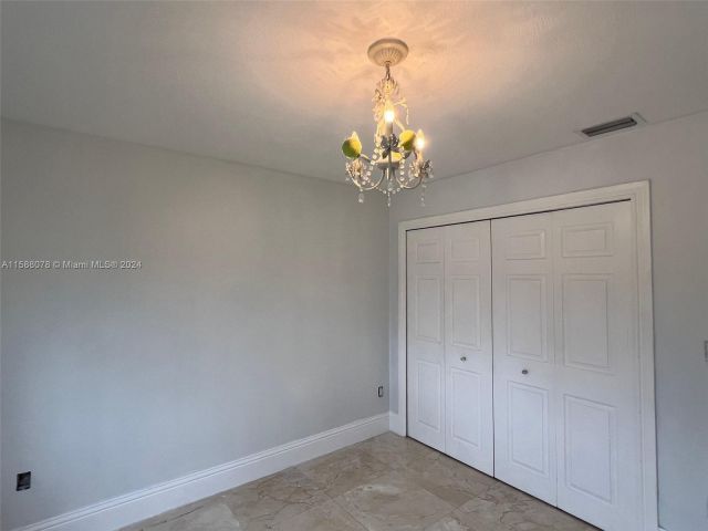 Home for rent at 3563 SW 143rd Pl 3563 - photo 5417898