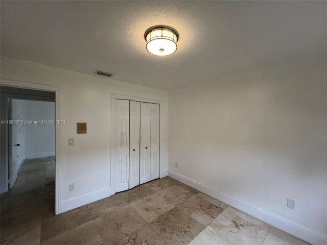 Home for rent at 3563 SW 143rd Pl 3563 - photo 5417902