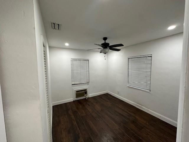 Home for rent at 1660 SW 28th Ave - photo 5418593