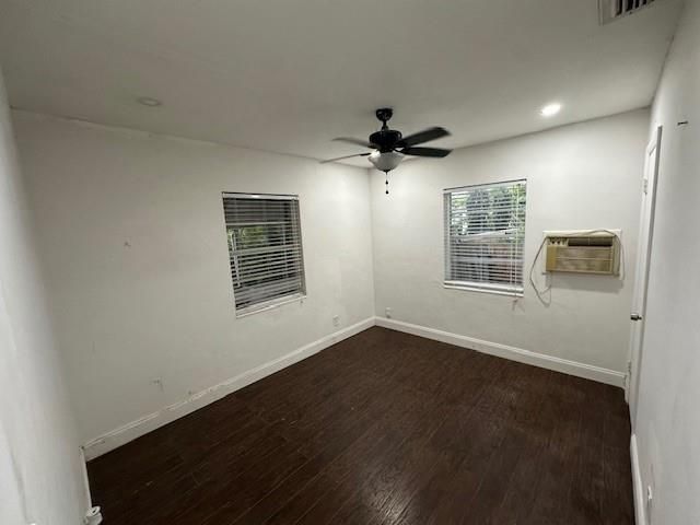 Home for rent at 1660 SW 28th Ave - photo 5418594