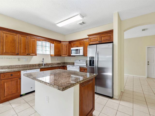 Home for sale at 8289 SW 157th Ct - photo 5432633