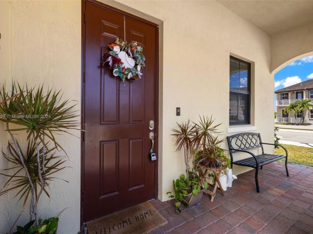 Home for sale at 11705 SW 242nd Ter - photo 5435230