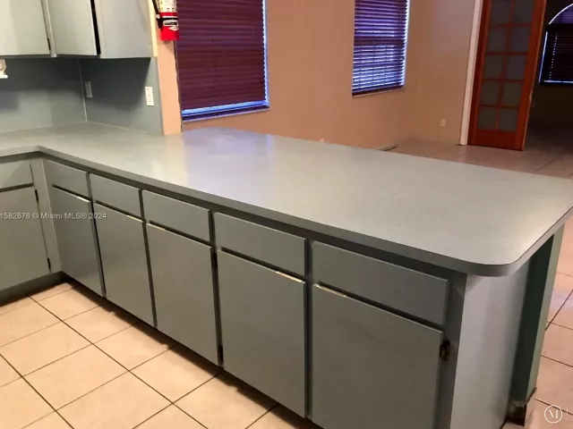 Home for sale at 725 NW 19th Ter - photo 5421437