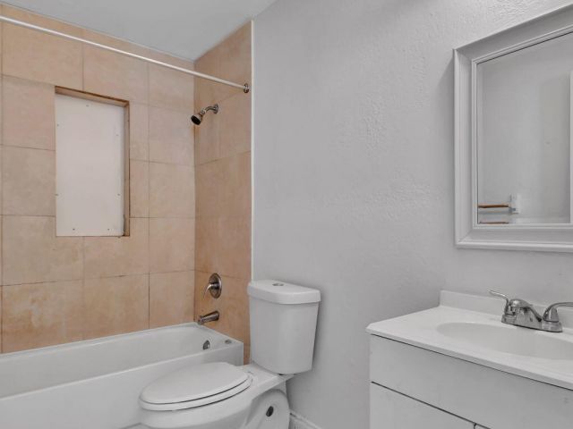 Home for rent at 1111 Cleve H Dixon Avenue - photo 5494252