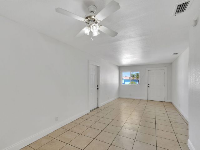 Home for rent at 1111 Cleve H Dixon Avenue - photo 5494265