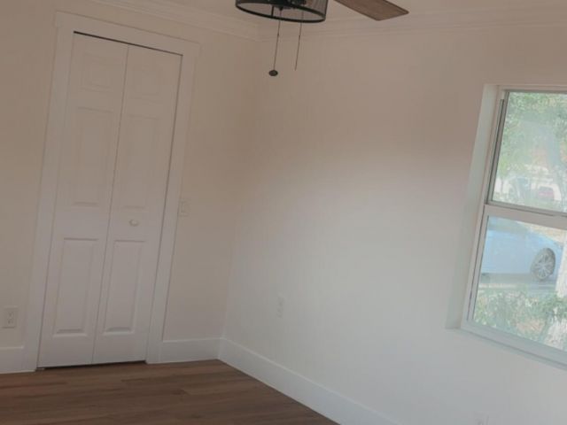 Home for rent at 840 SW 9th Street Street - photo 5421365