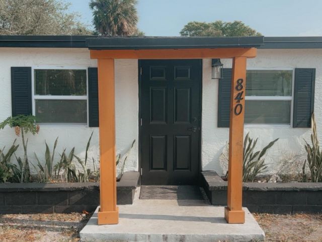 Home for rent at 840 SW 9th Street Street - photo 5421369