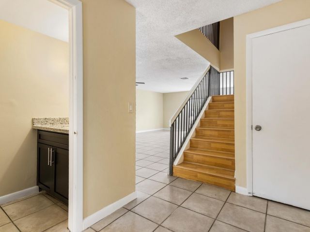 Home for rent at 7901 NW 33rd St 1 - photo 5420988