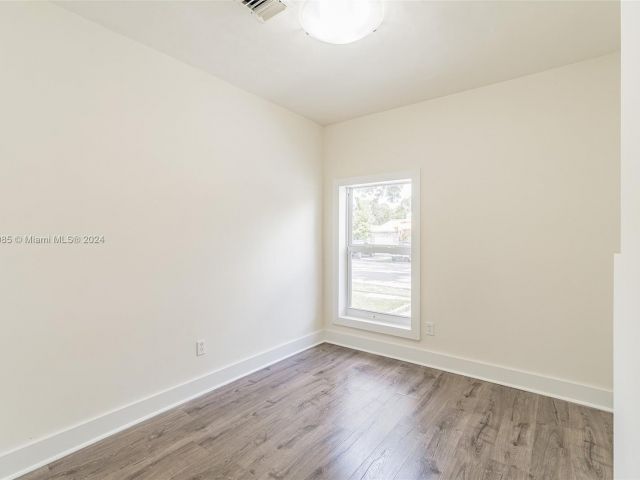 Home for sale at 2760 SW 19th Ter - photo 5425118