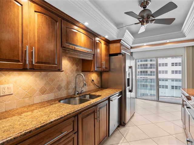 Apartment for sale  Unit #406N - photo 5453441