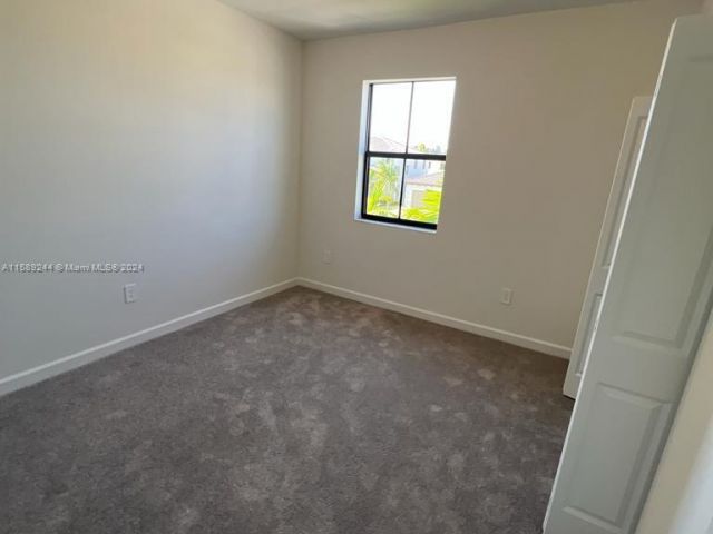 Home for rent at 11936 SW 240th St . - photo 5445331