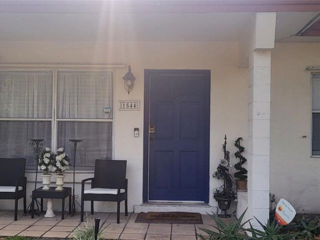 Home for rent at 1544 NW 4th Ave - photo 5443279