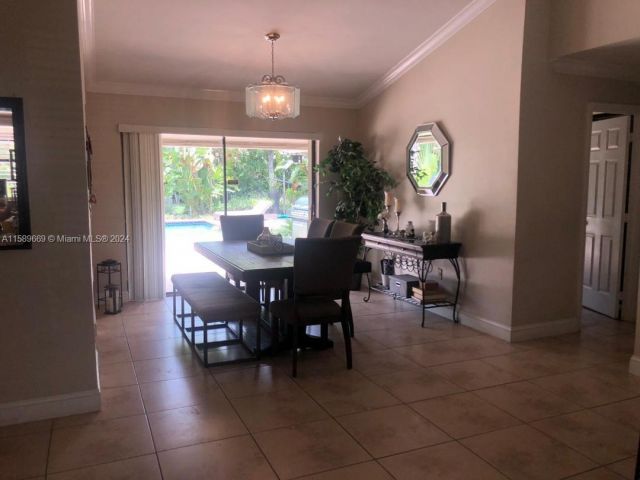 Home for rent at 11645 SW 96th Ter 11645 - photo 5428925