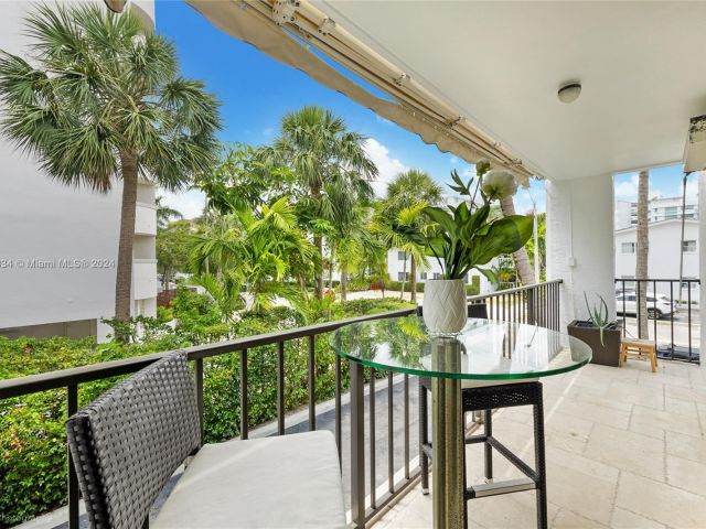 Home for sale at 10090 Bay Harbor Ter 10090 - photo 5428374