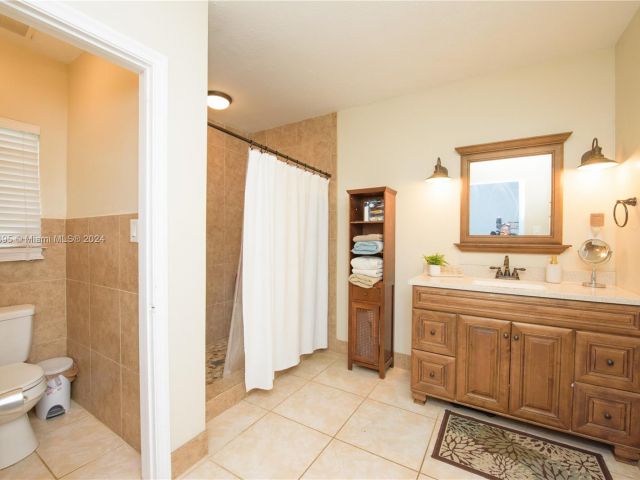 Home for sale at 16595 SW 264th St - photo 5449135