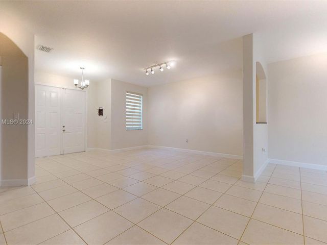 Home for sale at 12164 SW 122nd PSGE 12164 - photo 5435487