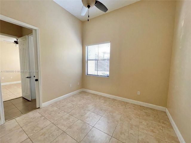 Home for rent at 2835 NW 84th TER - photo 5445010