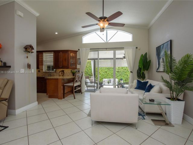 Home for rent at 15426 SW 21st Ter 15426 - photo 5437998