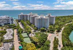 Apartment #E1206 at Towers of Key Biscayne