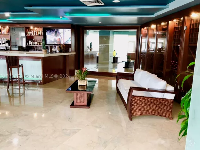 2-bedroom condo for sale in Sunny Isles Beach - 18683 Collins Ave 1907 - MondialRealty