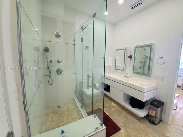 Apartment for rent  Unit #PH02 - photo 5456780