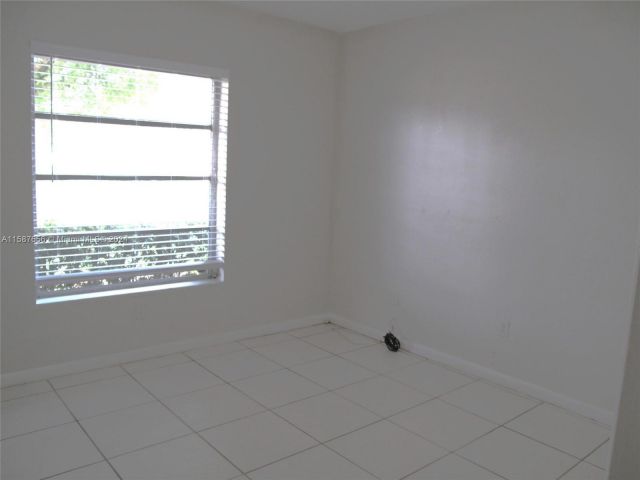 Home for rent at 12320 SW 105 ST - photo 5435655