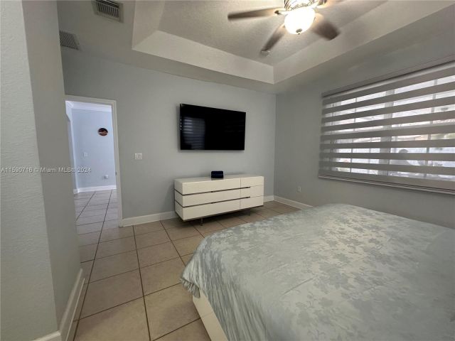 Home for rent at 15478 SW 23rd Ln 15678 - photo 5435821