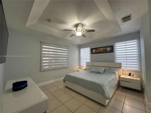 Home for rent at 15478 SW 23rd Ln 15678 - photo 5435822