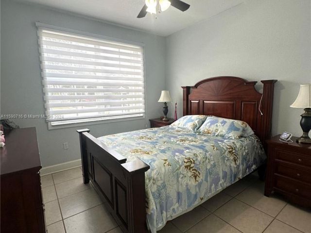 Home for rent at 15478 SW 23rd Ln 15678 - photo 5435827