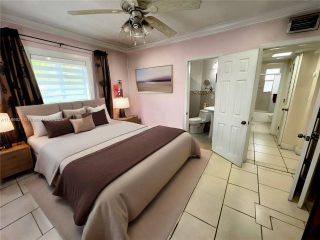 Home for sale at 2810 NW 24th Ave - photo 5440756