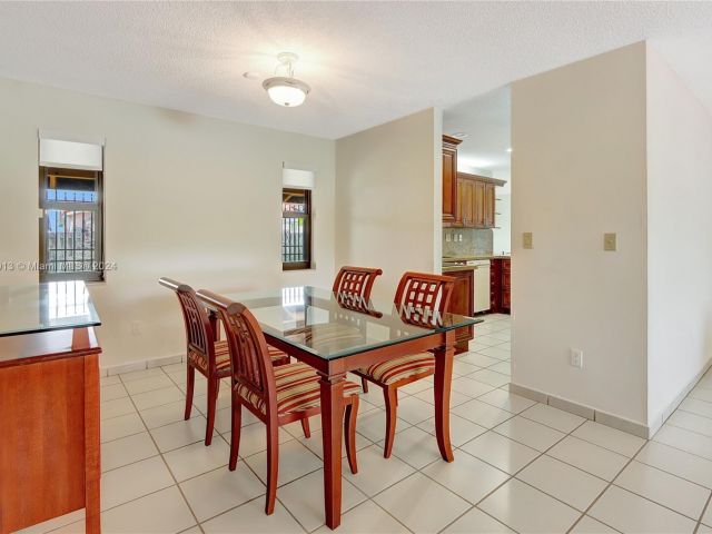 Home for sale at 1417 SW 139th Ave - photo 5513154