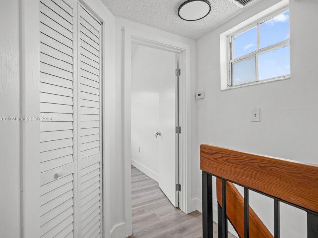 Home for rent at 12035 SW 18th St 9-48 - photo 5448784