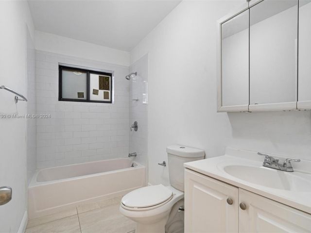 Home for rent at 5170 SW 7th St 2 - photo 5441792