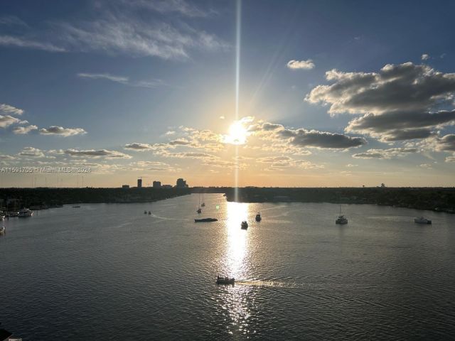 Apartment for sale  Unit #N302 - photo 7437771