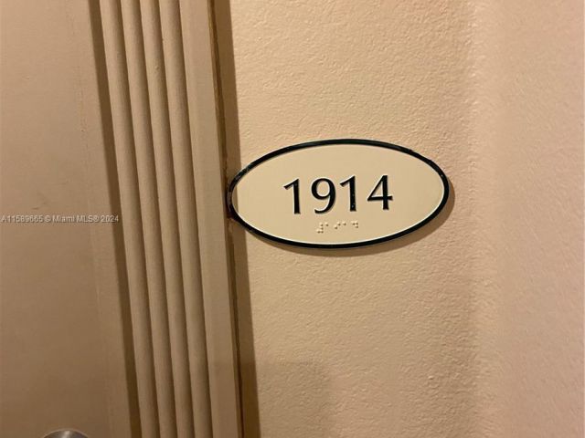 Apartment for rent  Unit #1914 - photo 5443749