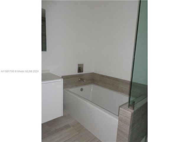 Apartment for sale  Unit #1207 - photo 5446766