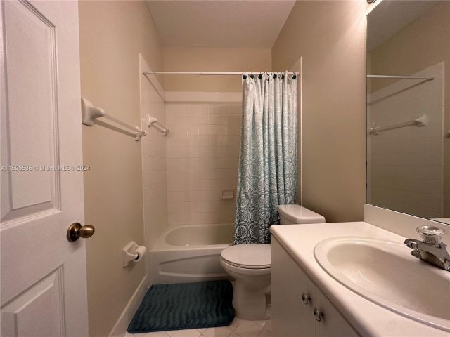 Home for rent at 12856 SW 133rd Ter - photo 5443187