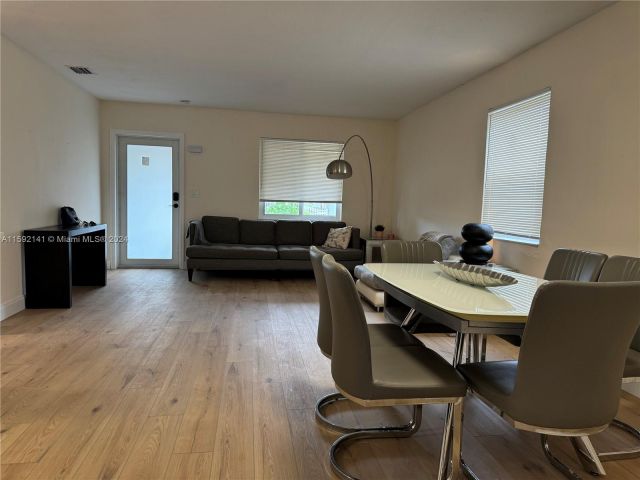 Home for rent at 1425 NE 142nd St - photo 5443151