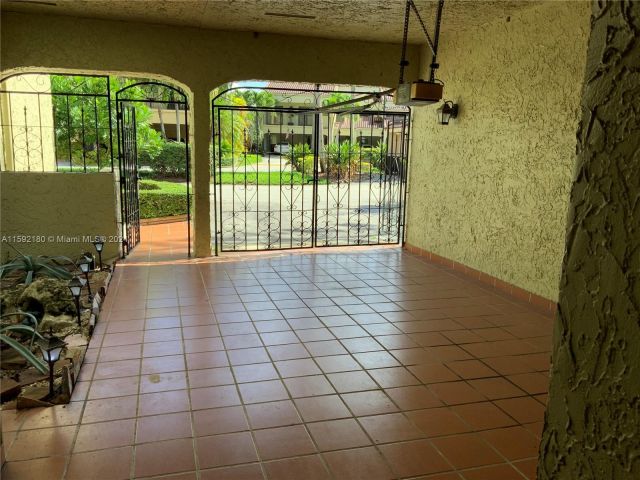 Home for rent at 3544 Estepona Ave 21S-4 - photo 5443459