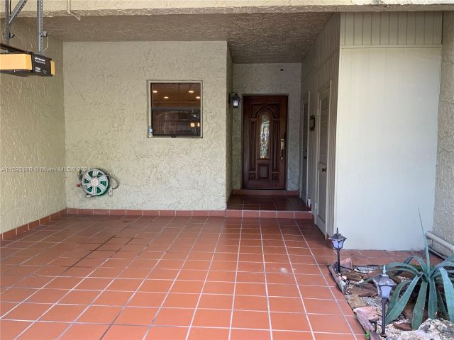 Home for rent at 3544 Estepona Ave 21S-4 - photo 5443461