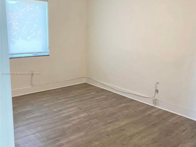 Home for rent at 3990 NW 64th Ave - photo 5445089