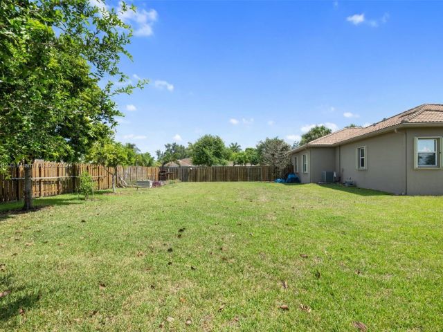 Home for sale at 18920 SW 359th St - photo 5504557