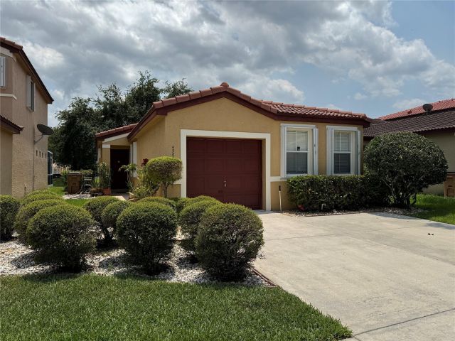 Home for sale at 4300 NW 1st Dr - photo 5494068