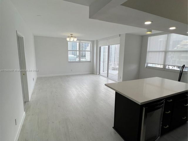 Apartment for sale  Unit #PH-17 - photo 5449747