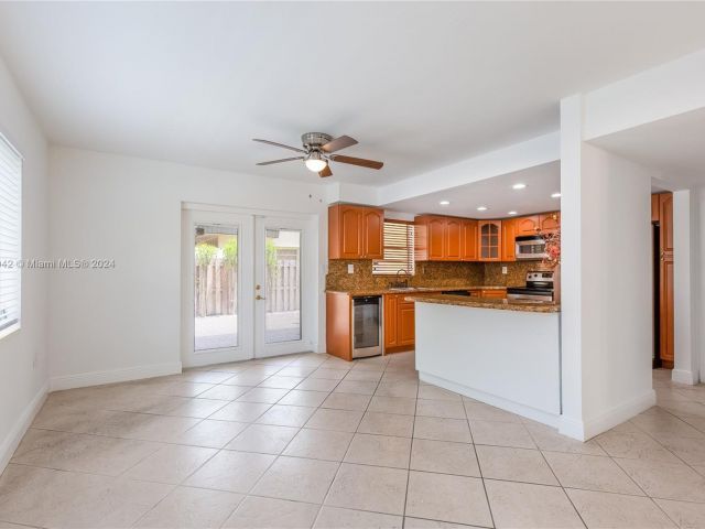 Home for rent at 8747 SW 137th Ave 8747 - photo 5460491