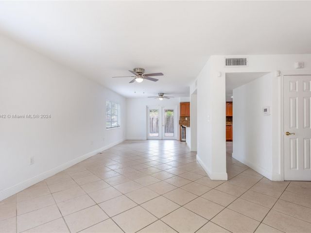 Home for rent at 8747 SW 137th Ave 8747 - photo 5460496