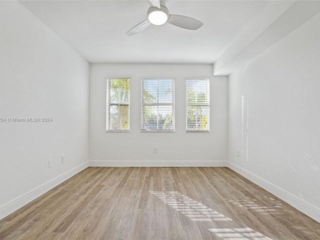 Home for rent at 10170 SW 7th St 39-106 - photo 5454489