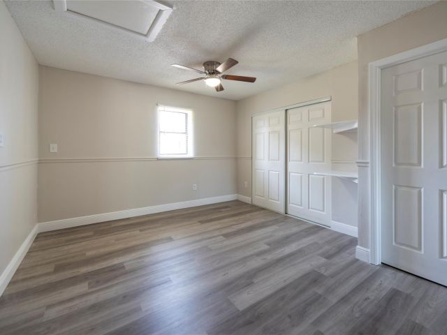 Home for rent at 2101 NW 101st Ter - photo 5450996