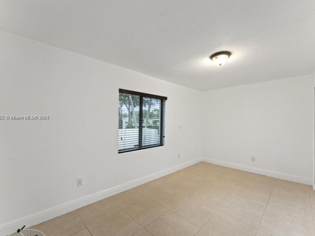 Home for sale at 10670 SW 87th Ave - photo 5451141