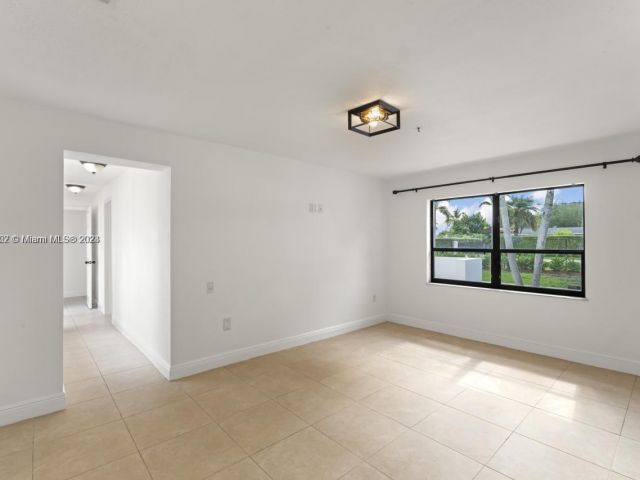 Home for sale at 10670 SW 87th Ave - photo 5451143